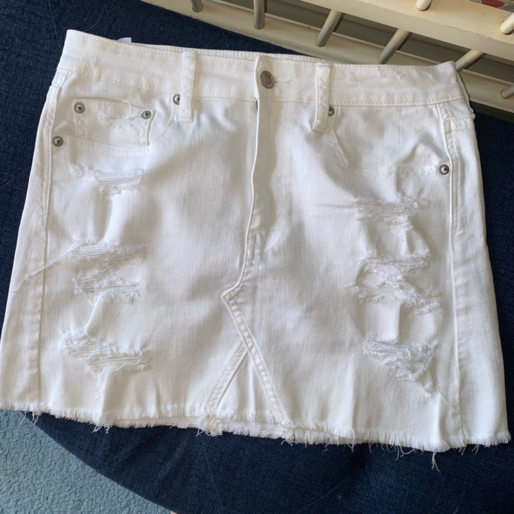 Distressed American Eagle mini skirt
